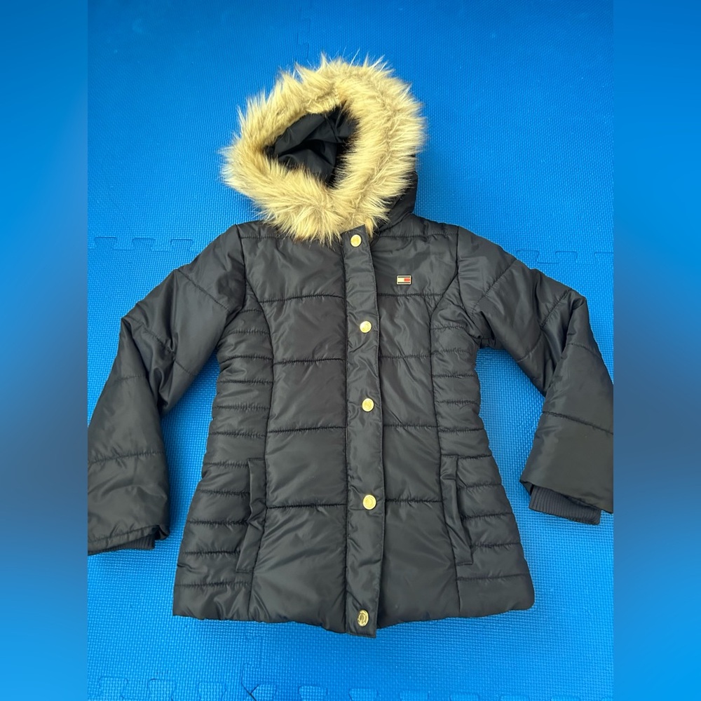 Girl’s Tommy Hilfiger Puffer Jacket size 8-10